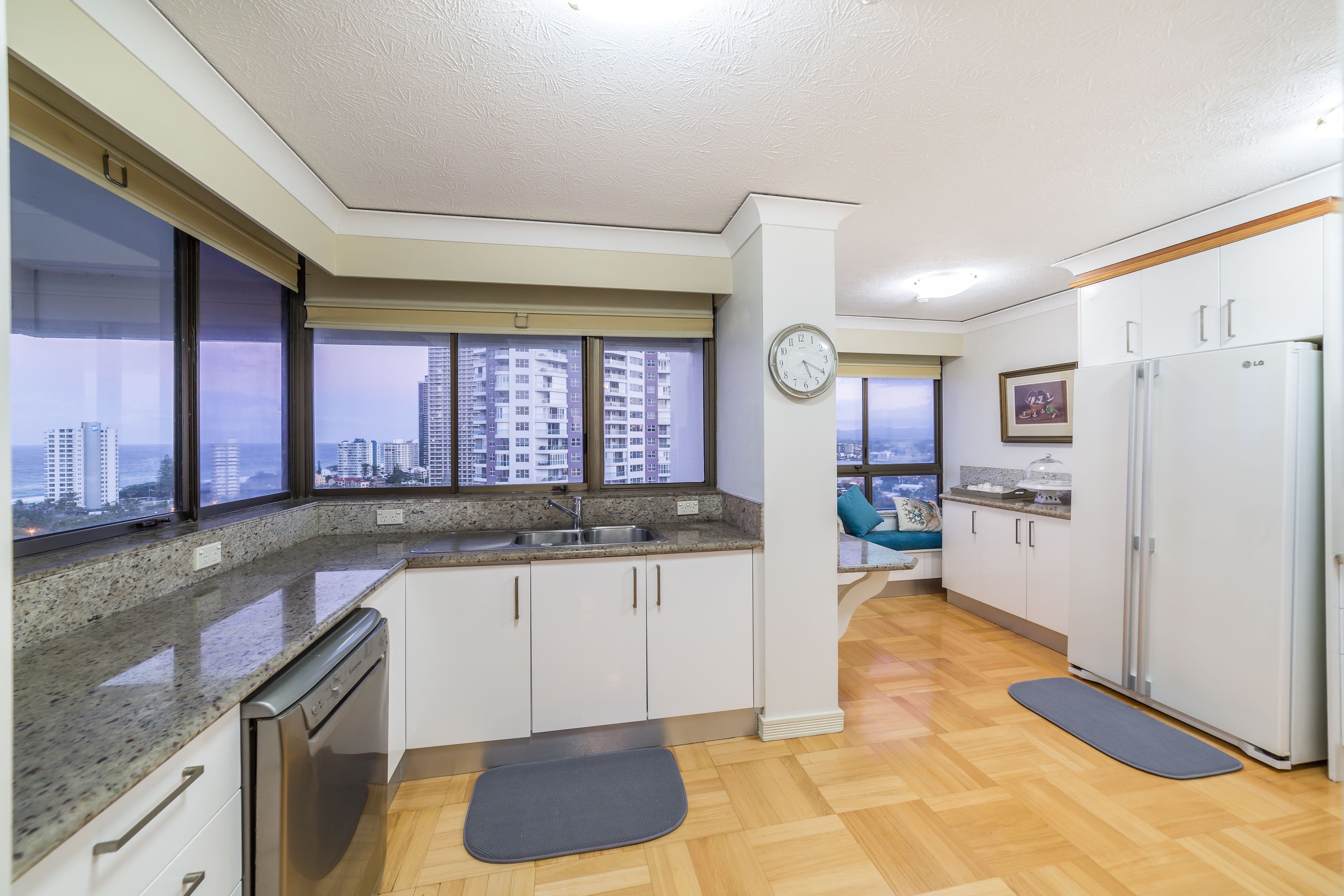64 'Kings Row South' 18 Commodore Drive, PARADISE WATERS QLD 4217, Surfers Paradise - Thumbnail 5