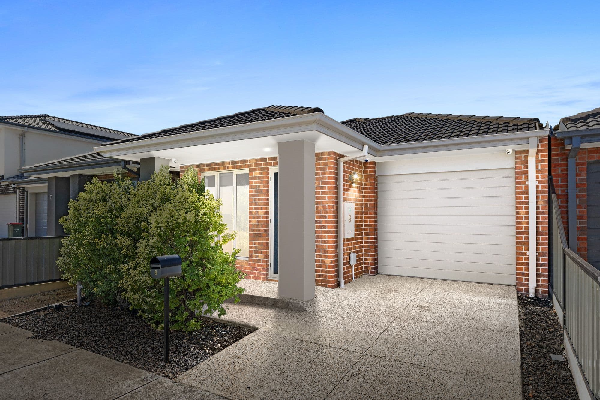 9 Topiary Street, Truganina VIC 3029, Truganina - Image 1