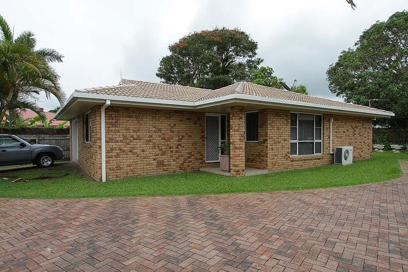 2 Glenhorn Close, WEST MACKAY QLD 4740, West Mackay - Image 1