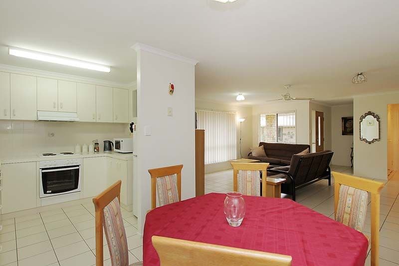 2 Glenhorn Close, WEST MACKAY QLD 4740, West Mackay - Thumbnail 5