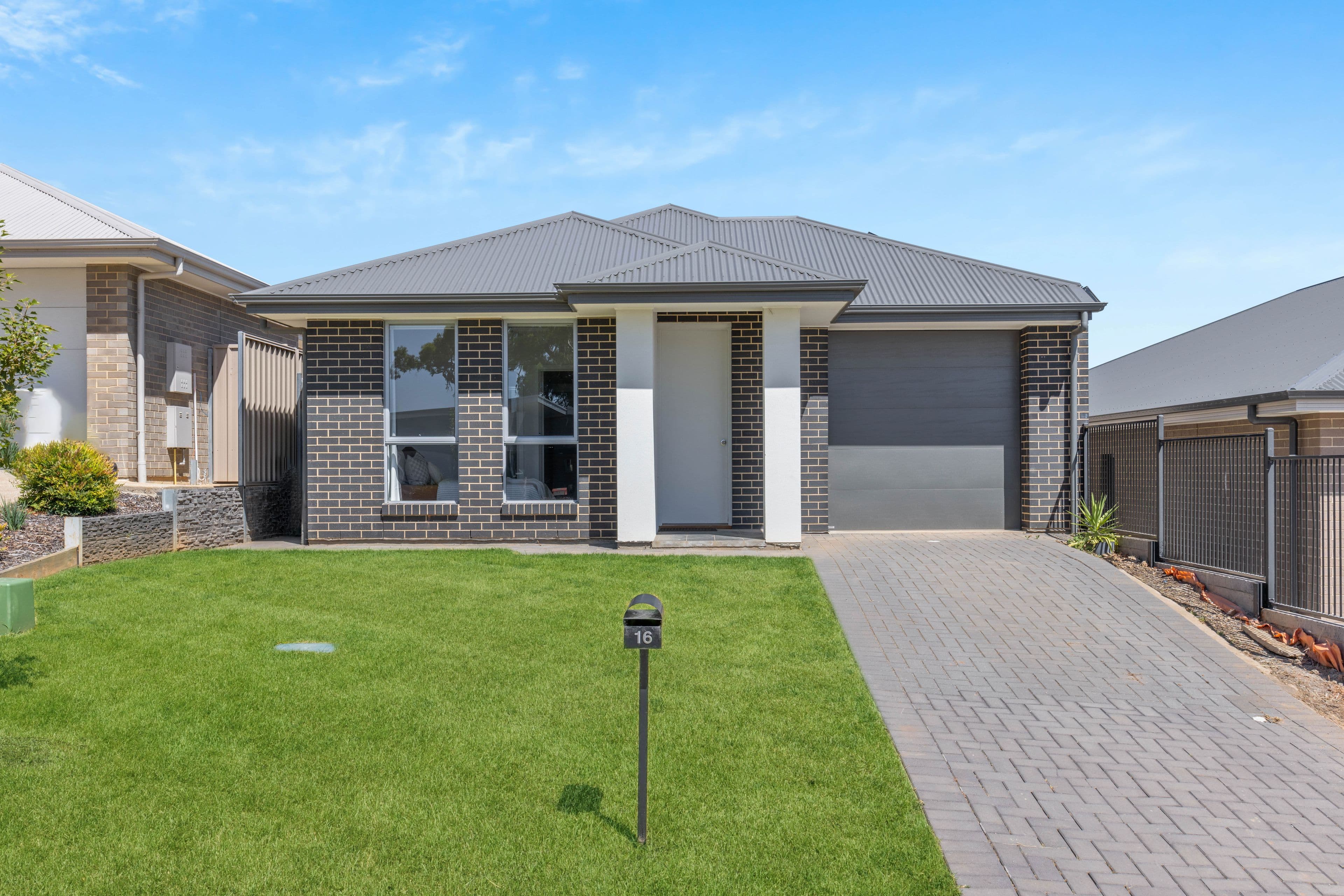 16 Dornoch Court, Mount Barker SA 5251, Mount Barker - Image 1