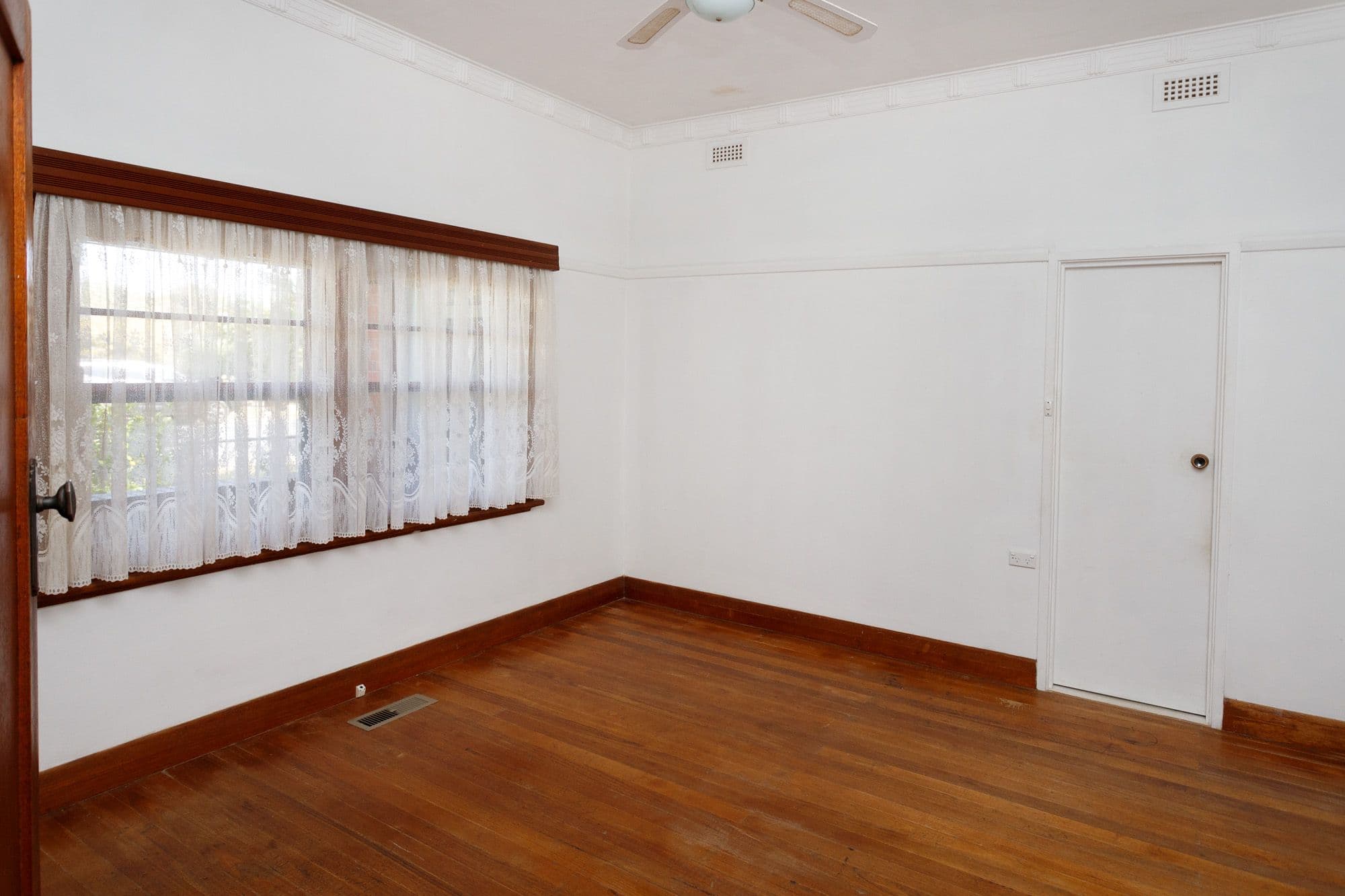 85 Waverley Avenue, Merrigum VIC 3618, Merrigum - Thumbnail 4