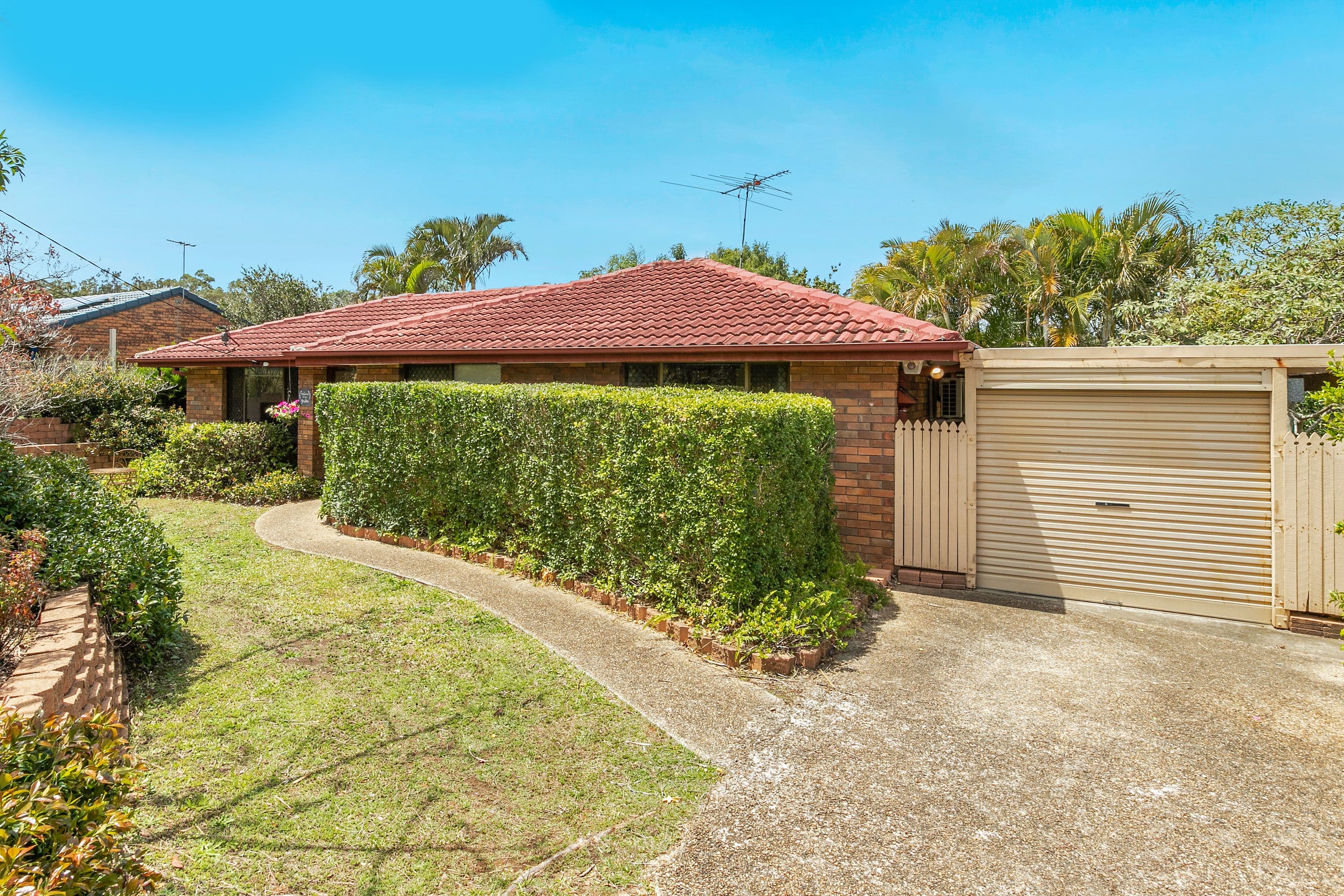 7 Dawlish Court, Alexandra Hills QLD 4161, Alexandra Hills - Thumbnail 2