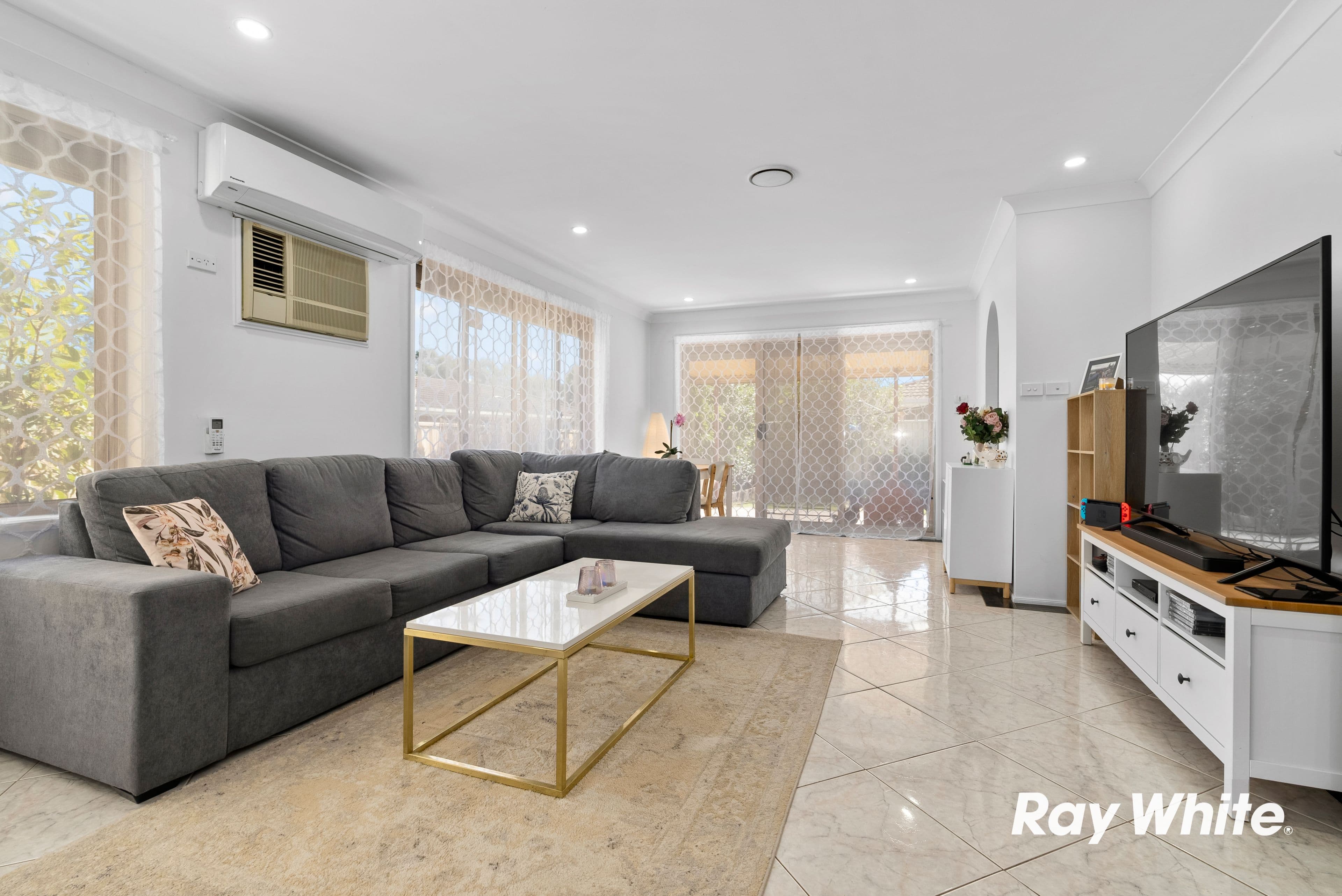 4 Burrowes Grove, Dean Park NSW 2761, Dean Park - Thumbnail 2