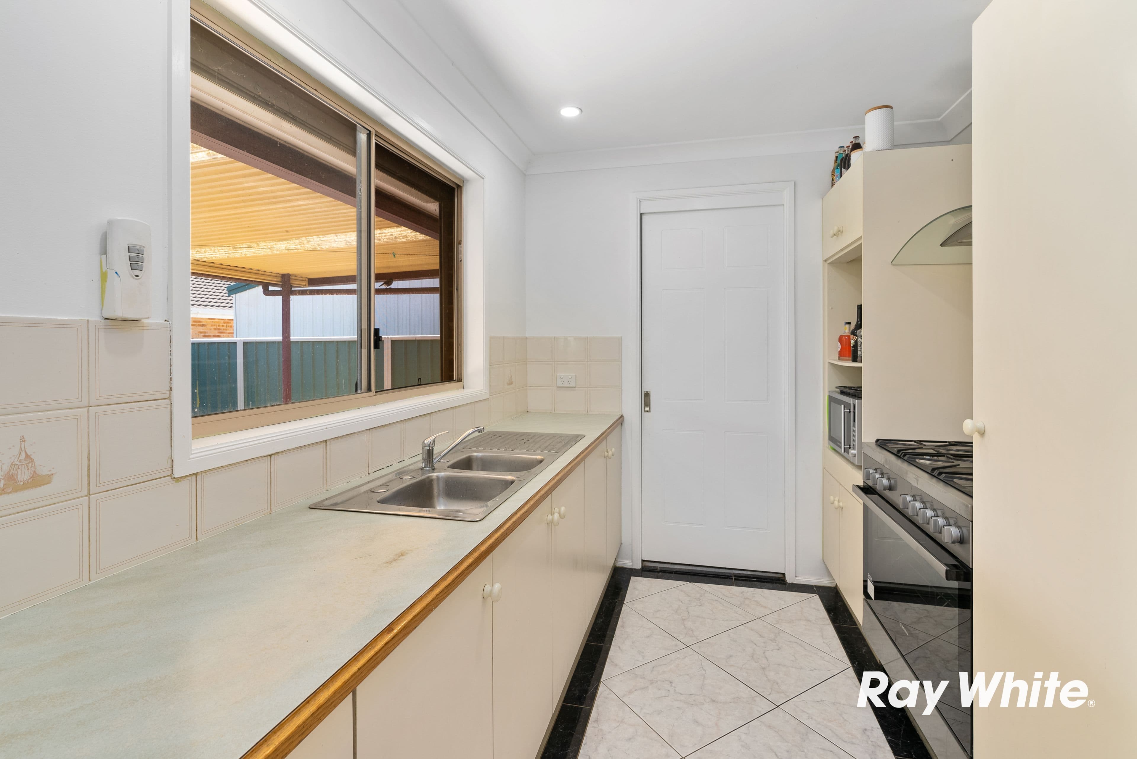 4 Burrowes Grove, Dean Park NSW 2761, Dean Park - Thumbnail 4