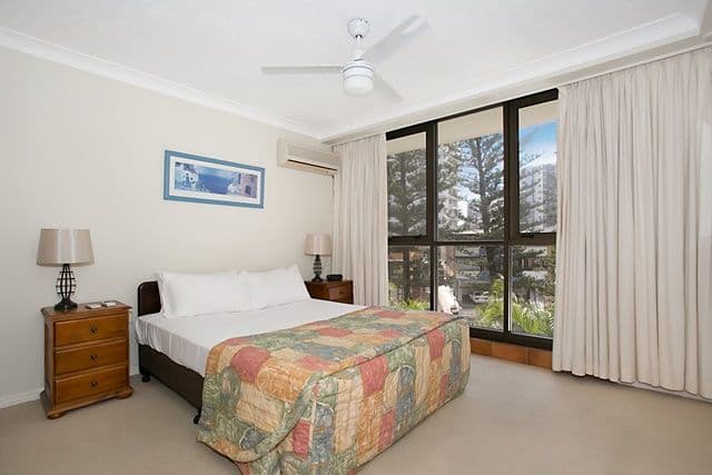 Unit 11 'ACAPULCO'  4 Thornton Street, SURFERS PARADISE QLD 4217, Surfers Paradise - Thumbnail 6