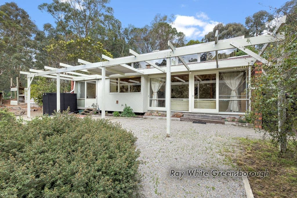 19 Palpera Terrace, Greensborough VIC 3088, Greensborough - Thumbnail 6