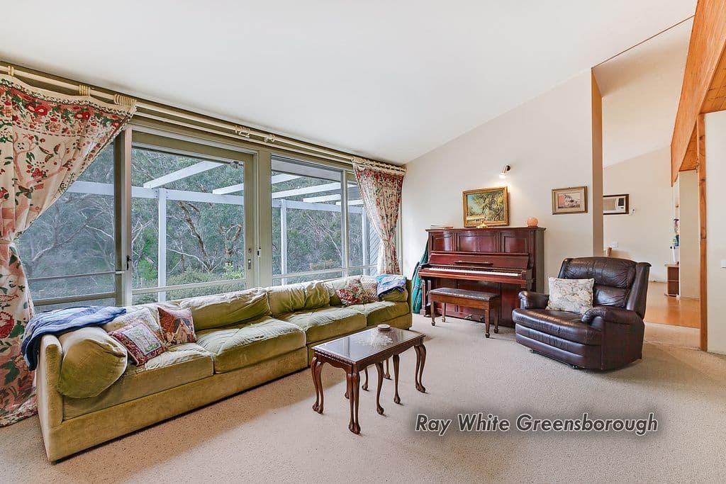19 Palpera Terrace, Greensborough VIC 3088, Greensborough - Thumbnail 8