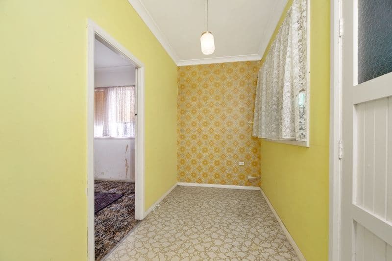10 Salford Street, Goulburn - Thumbnail 8