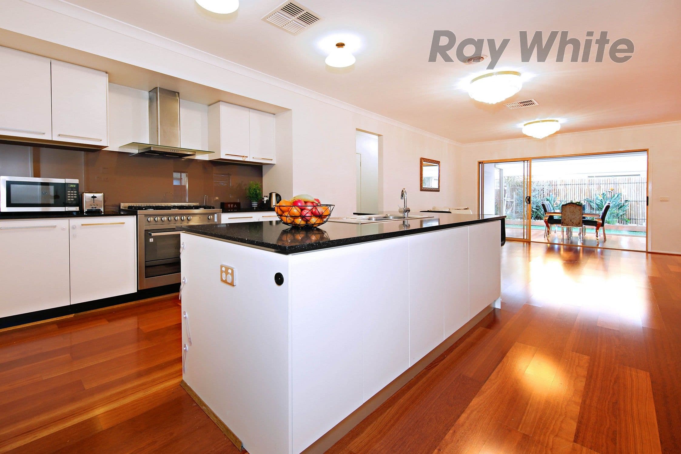 9 Staten Way, Point Cook VIC 3030, Point Cook - Thumbnail 3