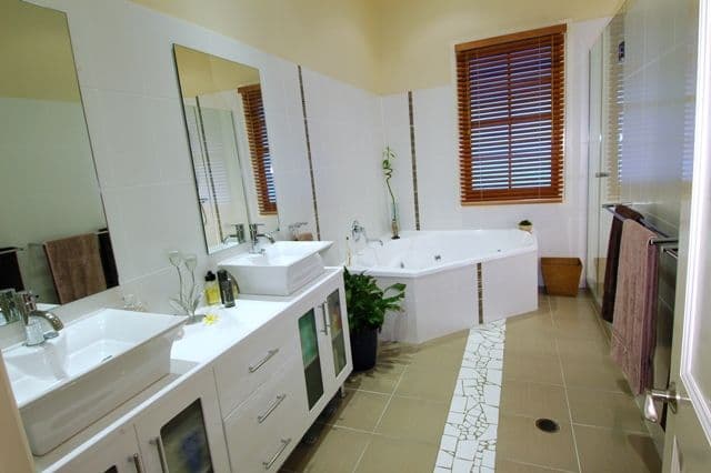 68 Bell Street, KANGAROO POINT QLD 4169, Kangaroo Point - Thumbnail 3