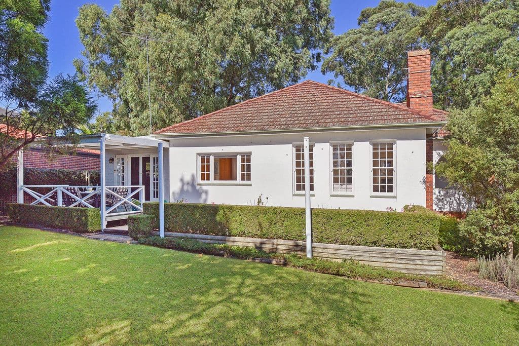 8 Loftus Road, Pennant Hills - Image 1