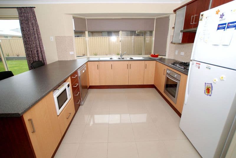 26 Nicholl Avenue, ALDINGA BEACH SA 5173, Aldinga Beach - Thumbnail 2