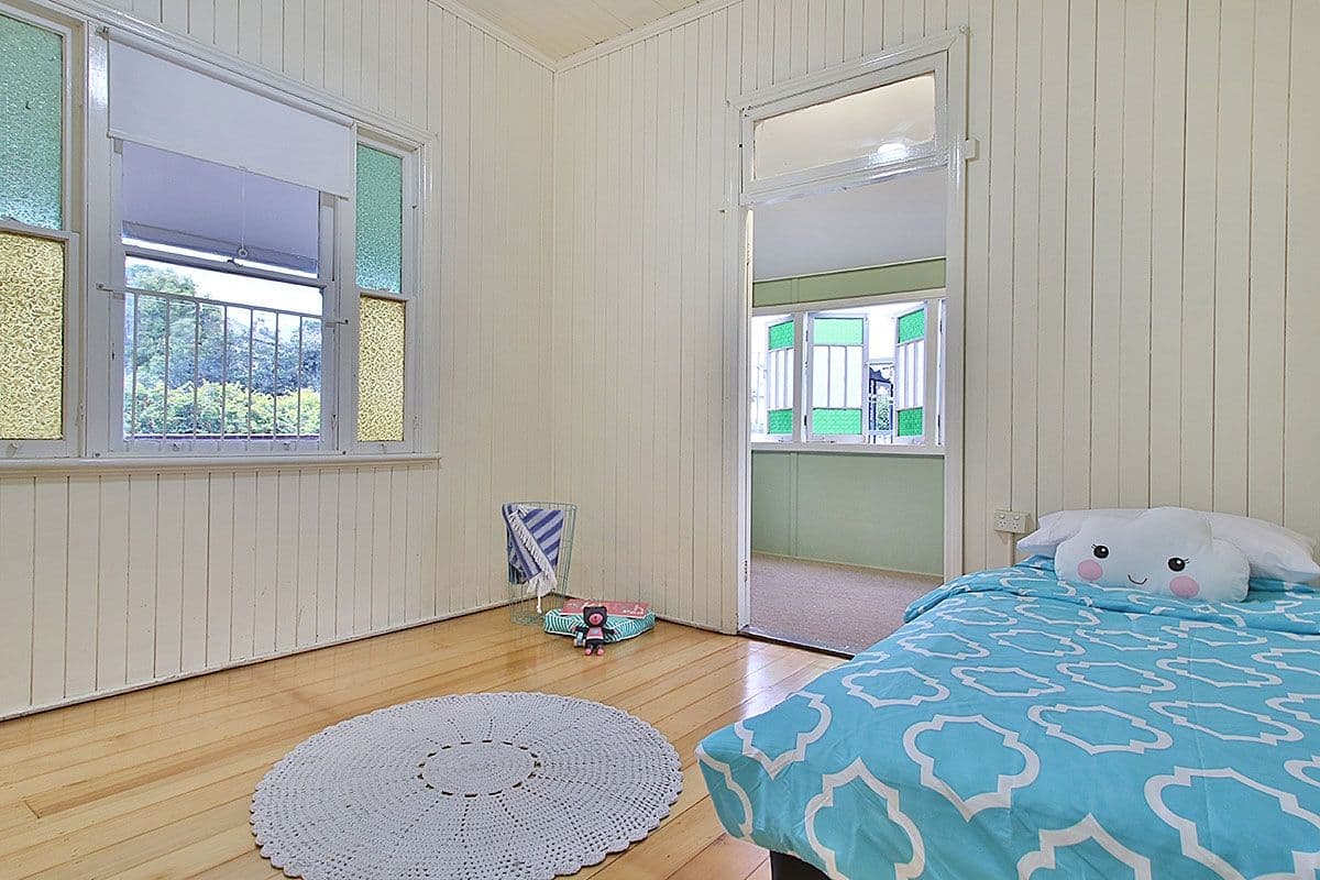 24 Pine Mountain Road, North Ipswich QLD 4305, North Ipswich - Thumbnail 7