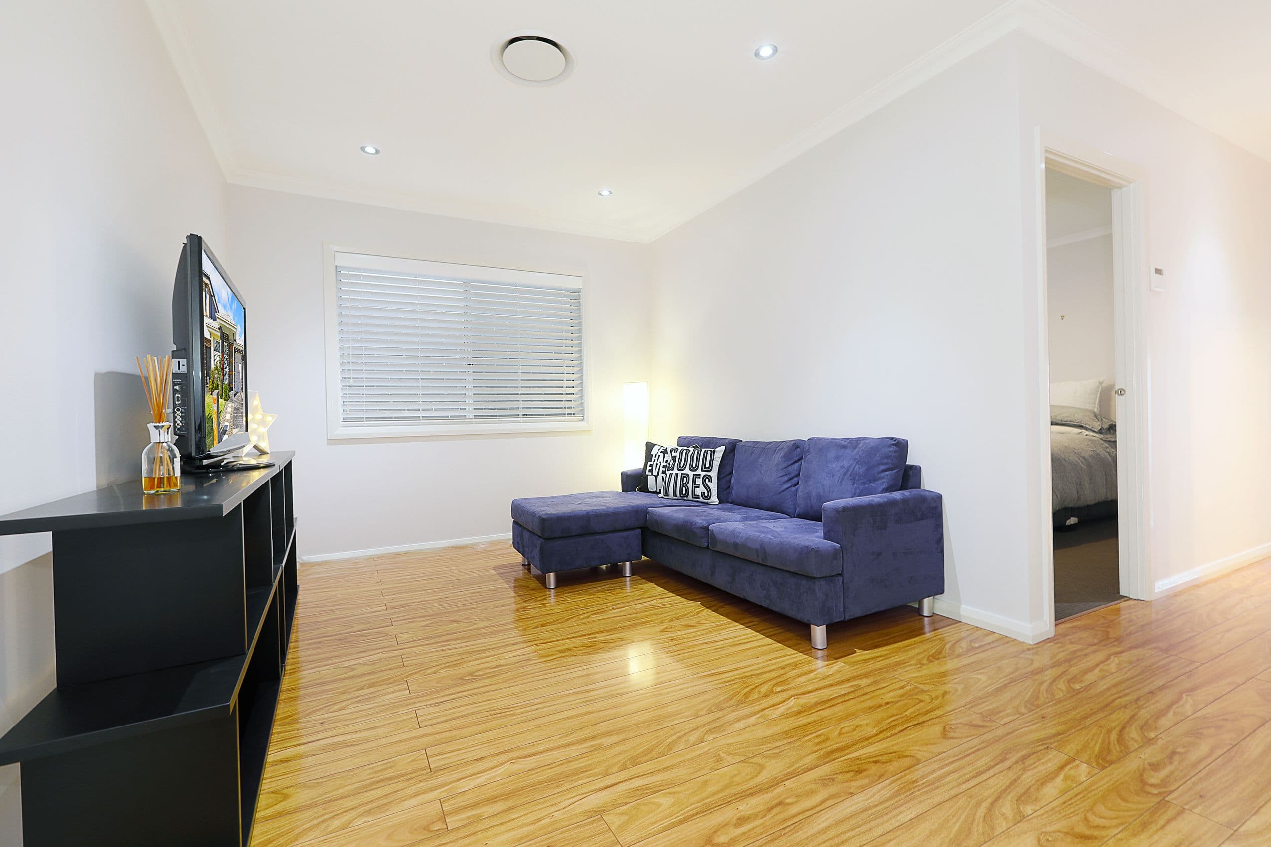 12 Binyang Avenue, Glenmore Park - Thumbnail 3