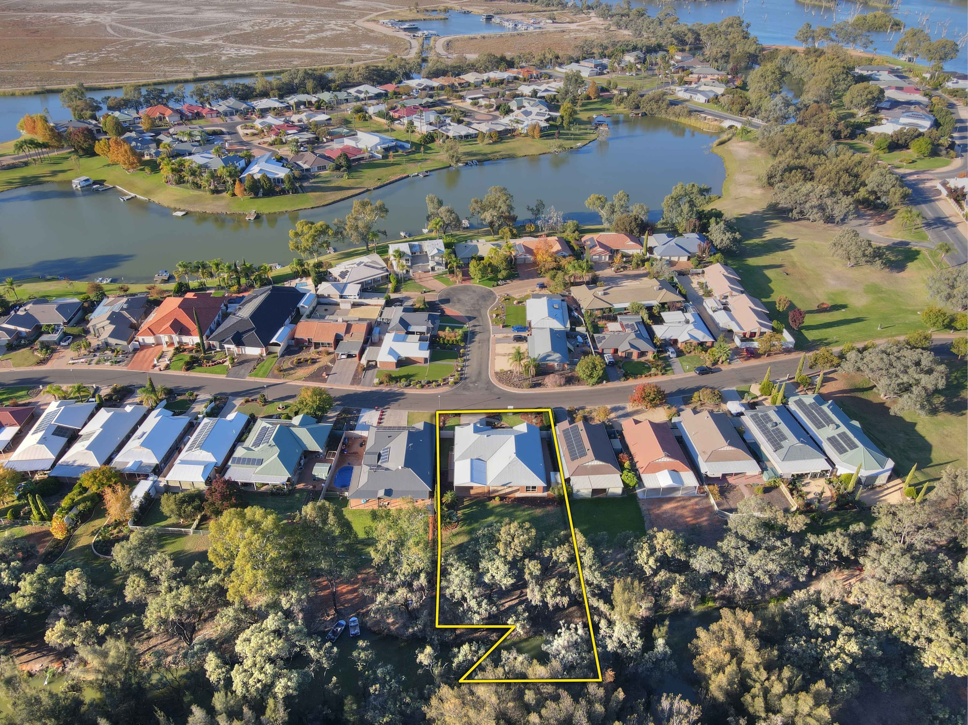 9 Meander Avenue, Renmark SA 5341, Renmark - Thumbnail 5