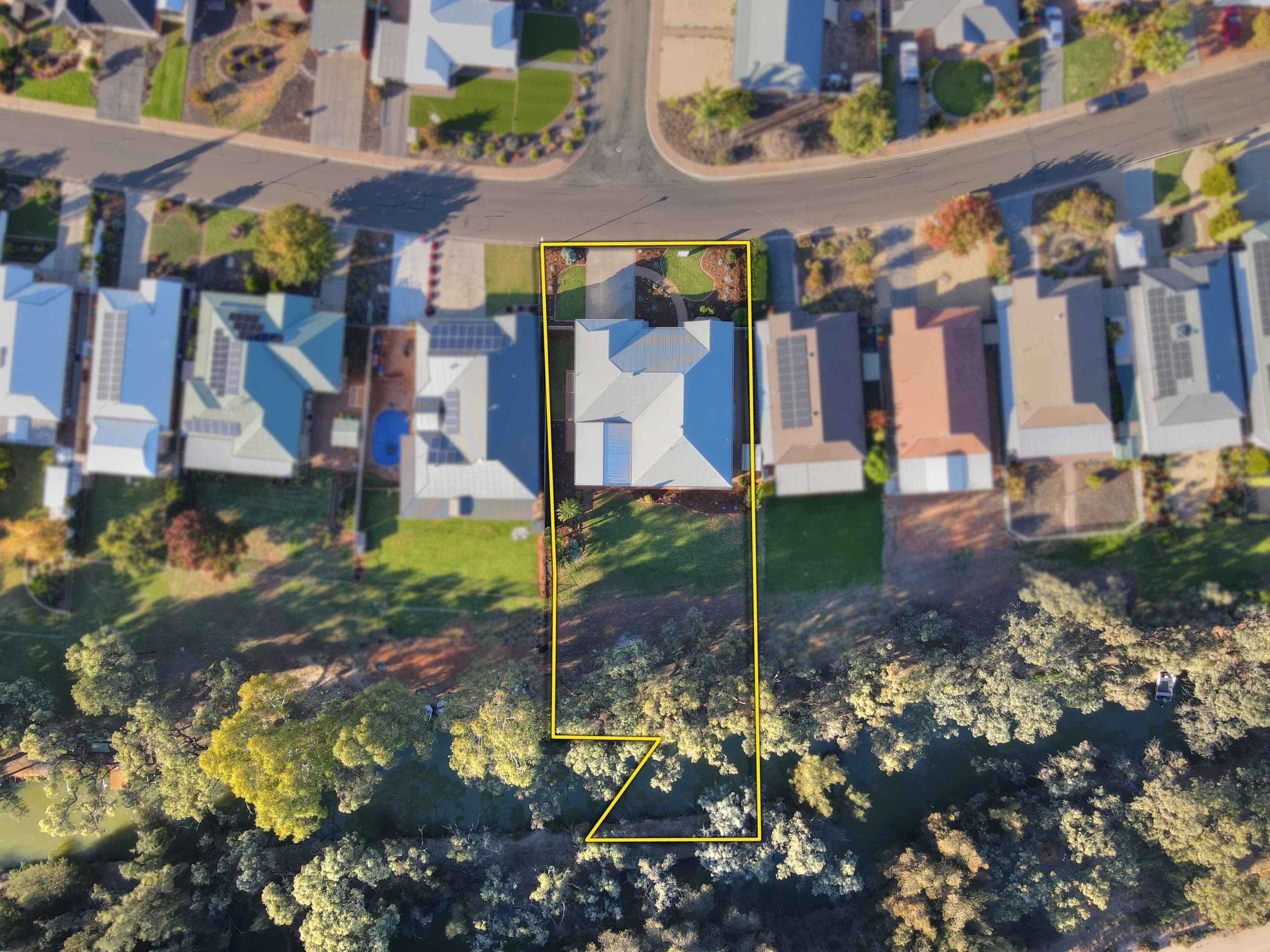 9 Meander Avenue, Renmark SA 5341, Renmark - Thumbnail 6