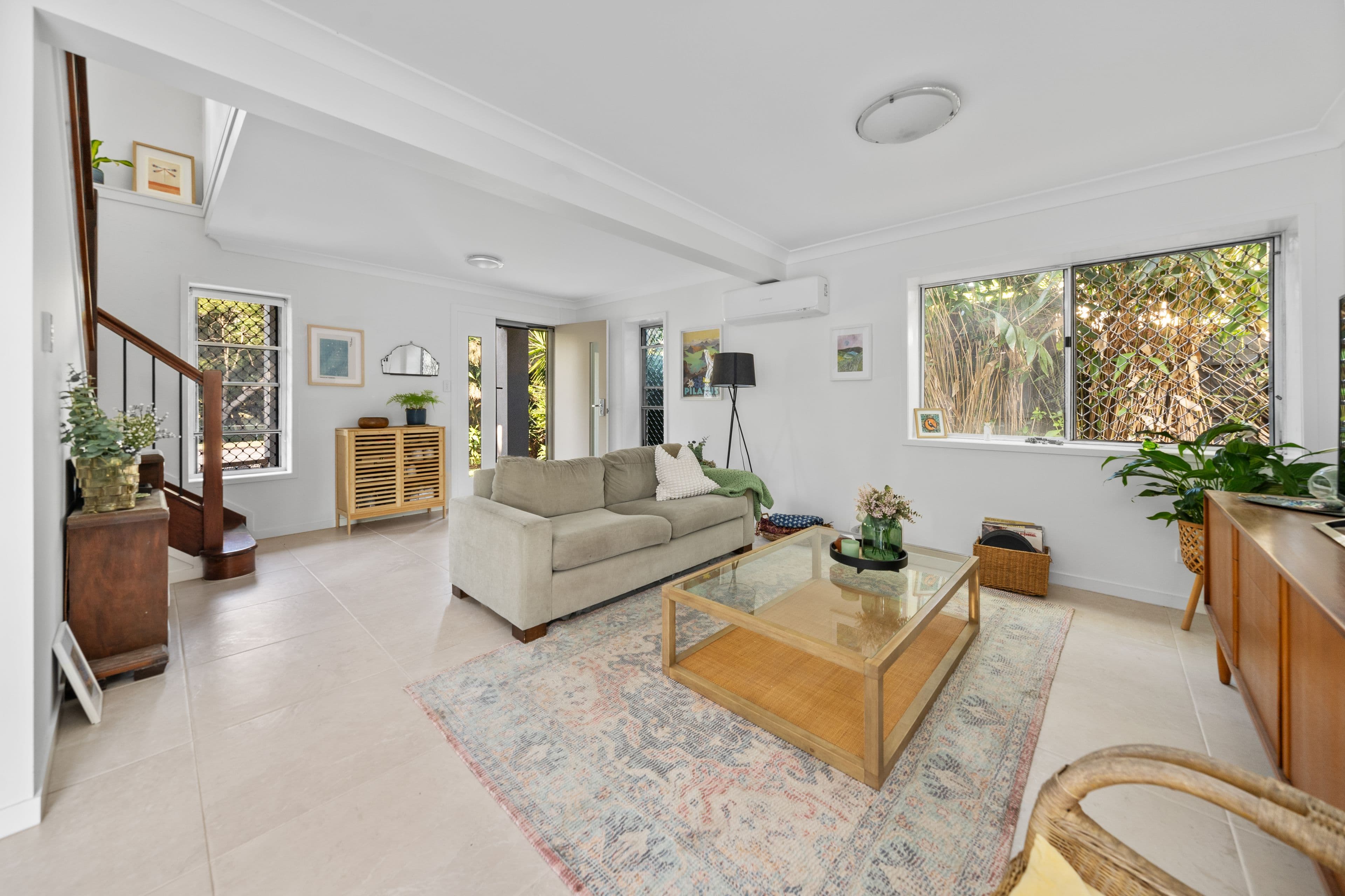 331 Cliveden Avenue, Oxley QLD 4075, Oxley - Thumbnail 3