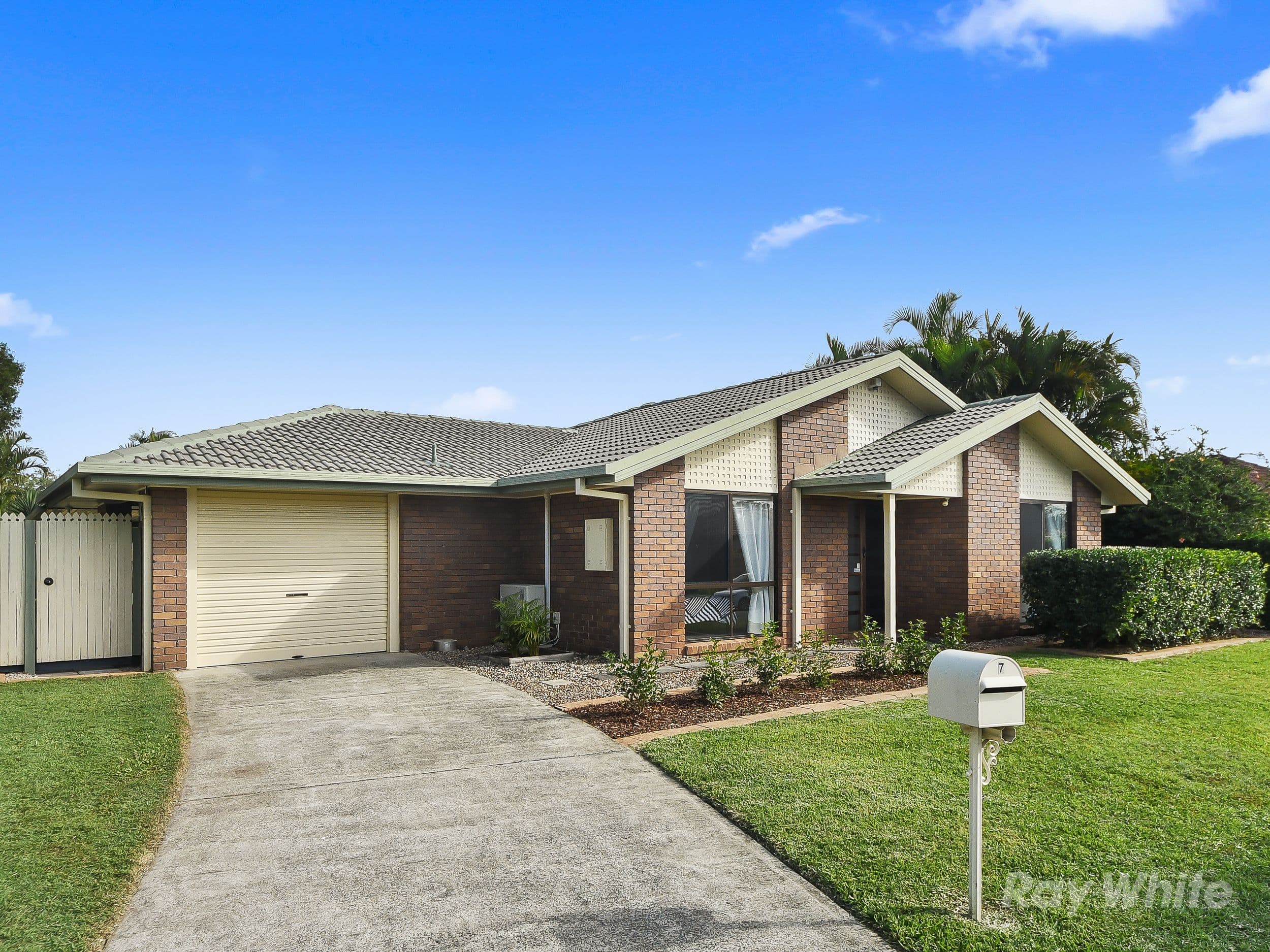 7 Ascot Place, Bracken Ridge QLD 4017, Bracken Ridge - Thumbnail 2