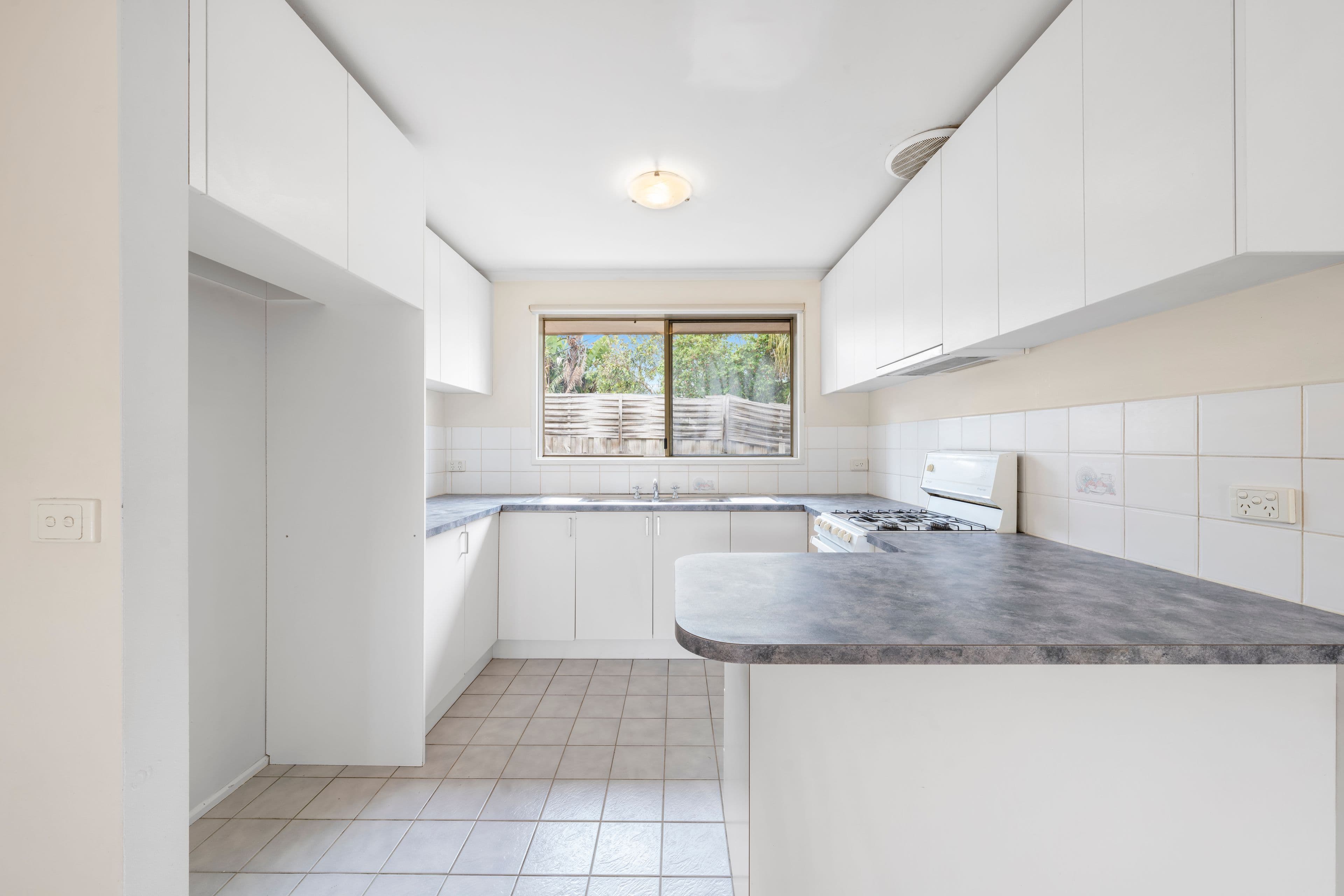 2 Alter Court, Skye VIC 3977, Skye - Thumbnail 4