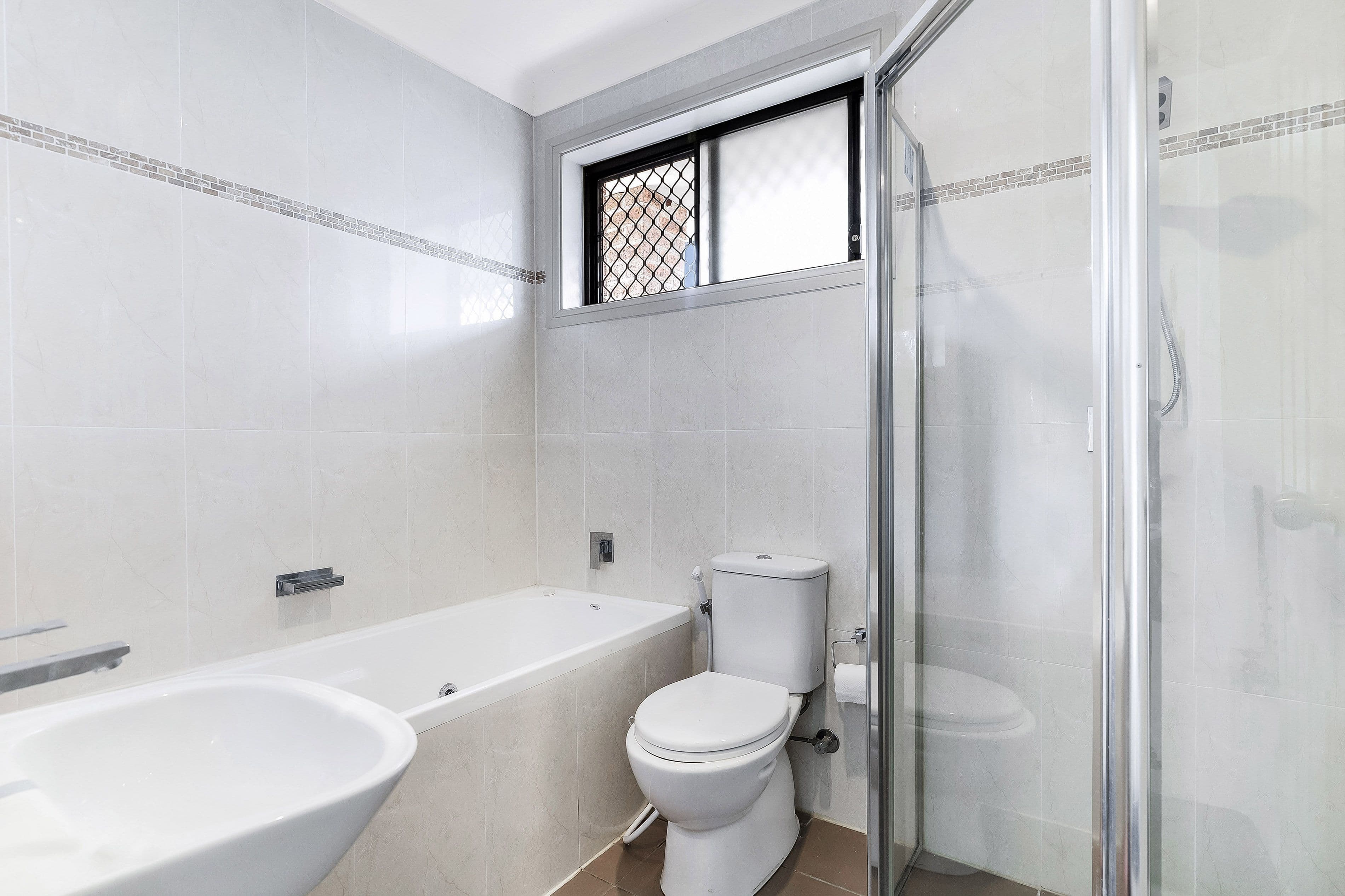 17 Ferndell Street, Chester Hill - Thumbnail 7