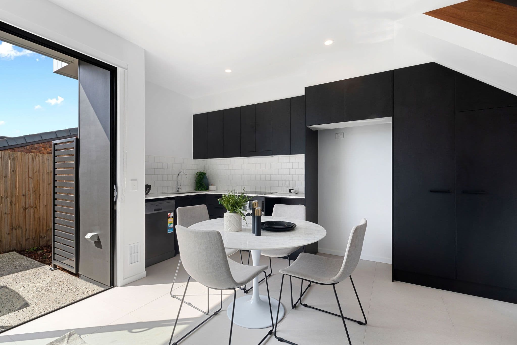 33-35 Broadwater Avenue, Maroochydore QLD 4558, Maroochydore - Thumbnail 5