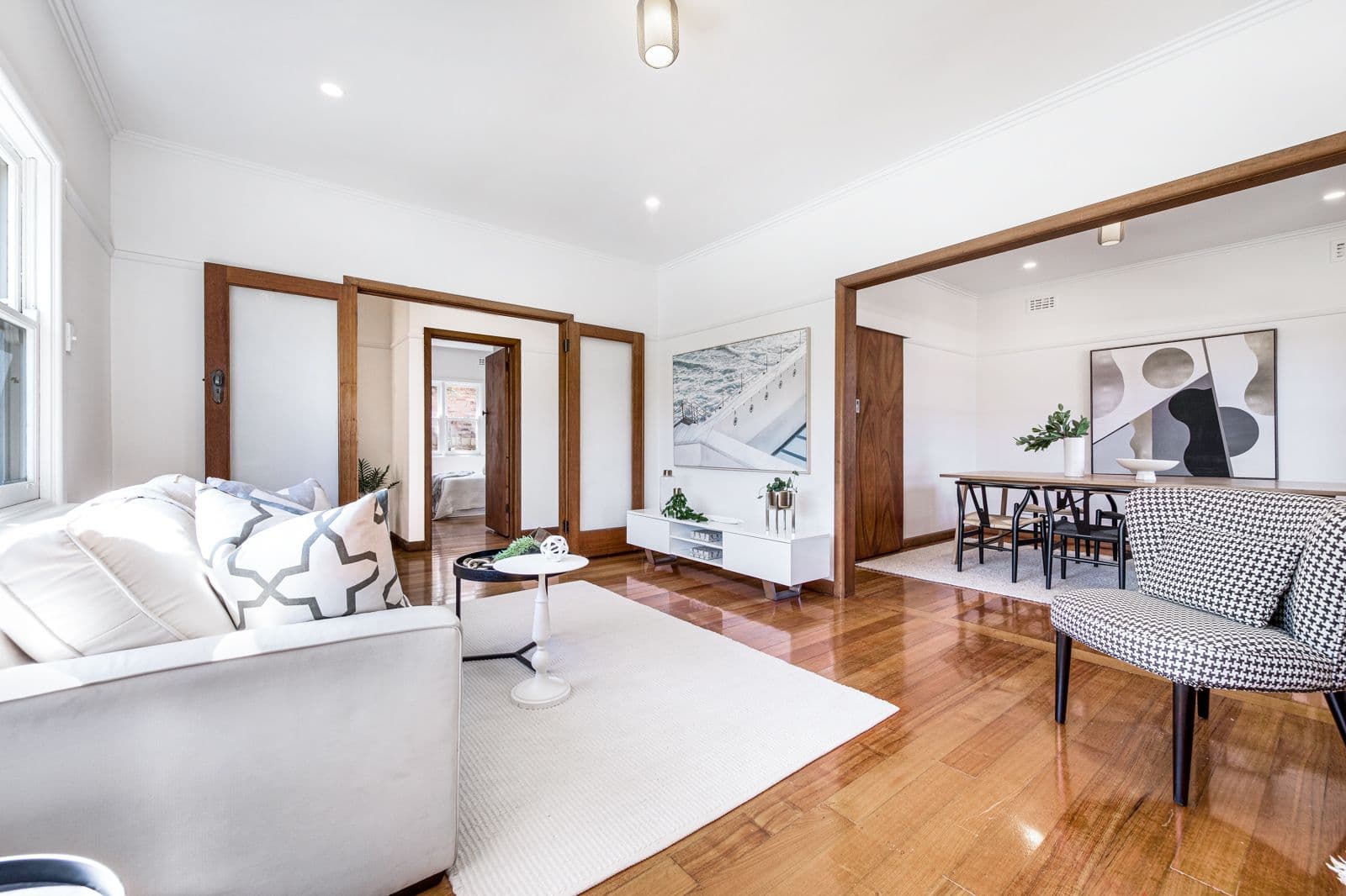 28 Hansen Street, Mount Waverley VIC 3149, Mount Waverley - Thumbnail 3