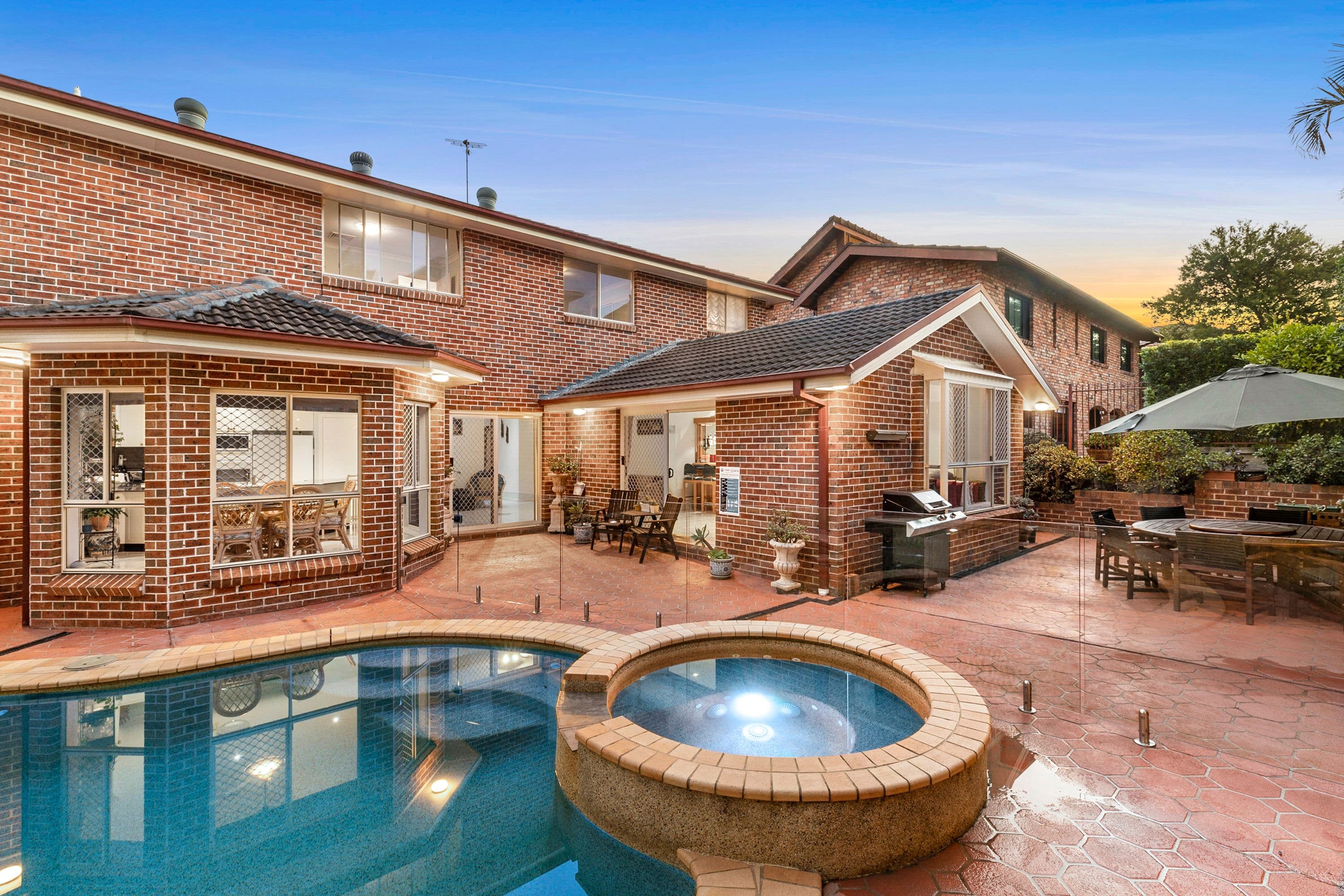 114 Killarney Drive, Killarney Heights NSW 2087, Killarney Heights - Thumbnail 3