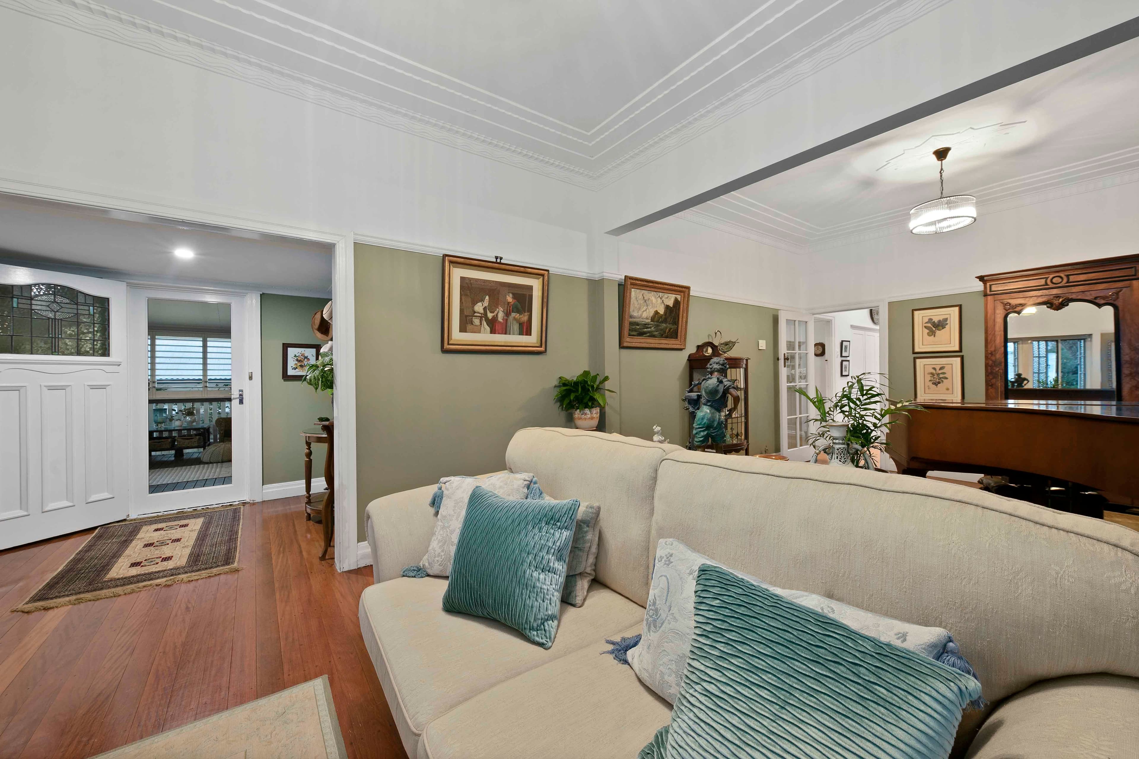 52 Bank Road, Graceville QLD 4075, Graceville - Thumbnail 7