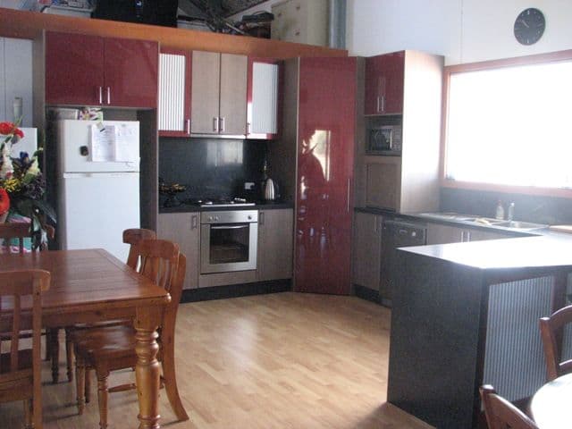 85 Hobans Road, ALEXANDRA VIC 3714, Alexandra - Thumbnail 2