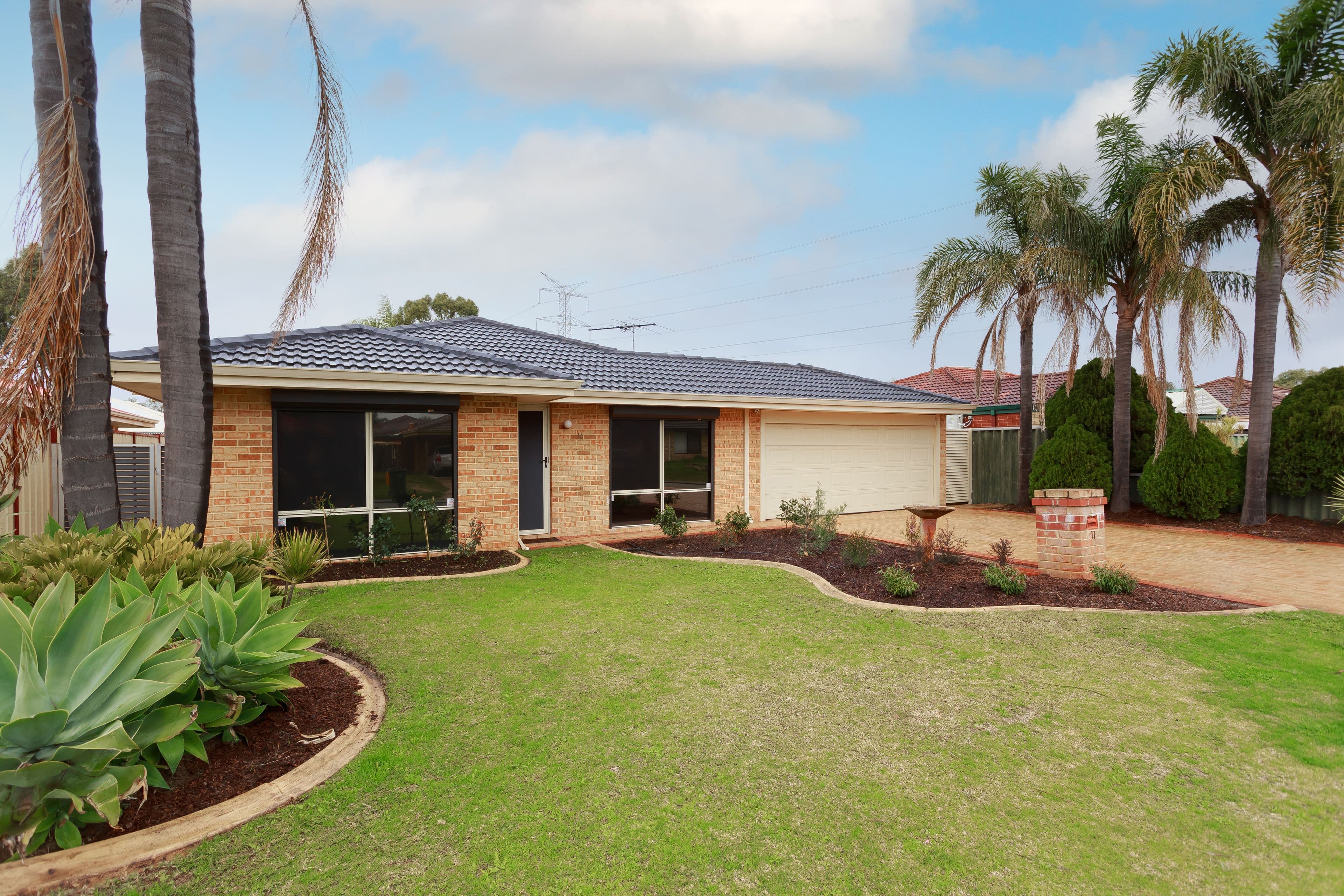 11 Pikes Close, Caversham WA 6055, Caversham - Image 1
