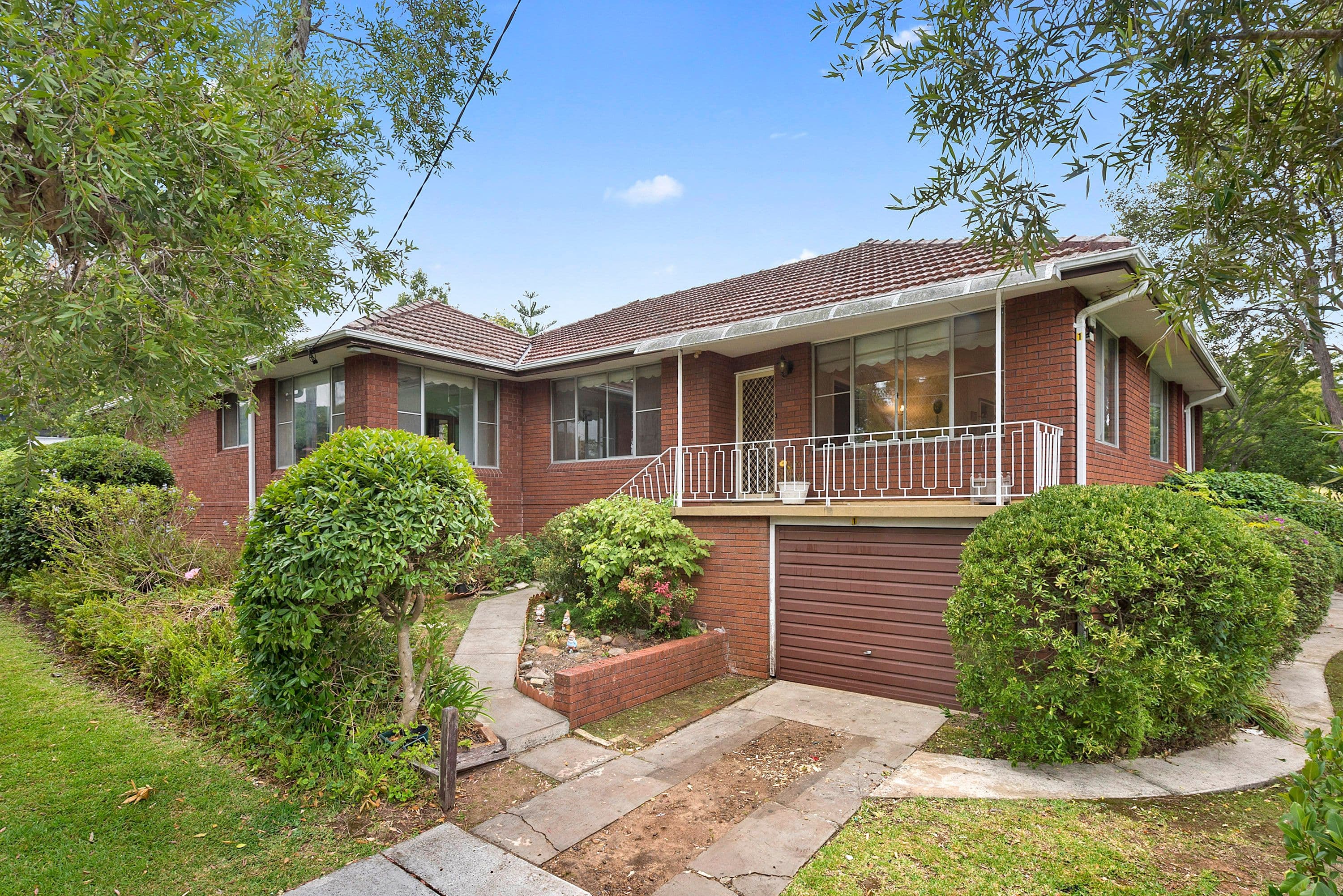 1 Bridgeview Crescent, Thornleigh - Image 1