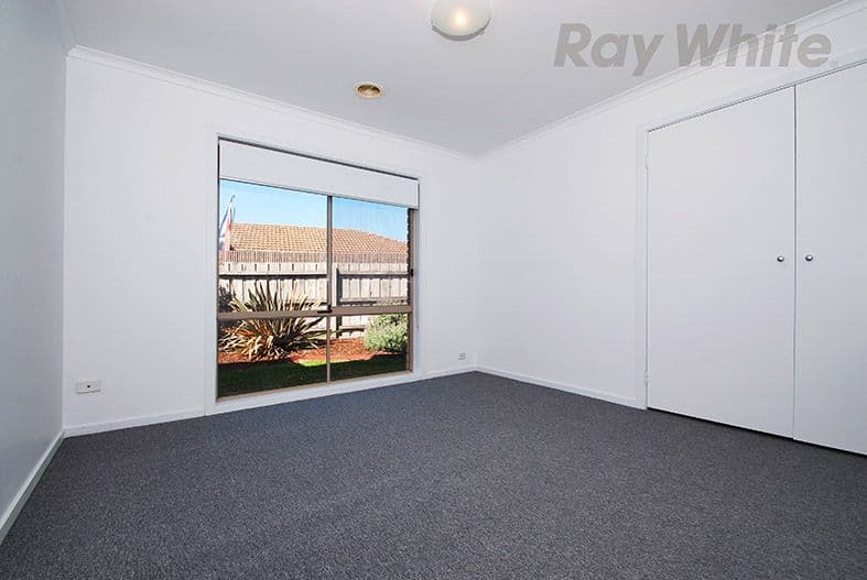 13 WILDWOOD Walk, Croydon South VIC 3136, Croydon South - Thumbnail 6