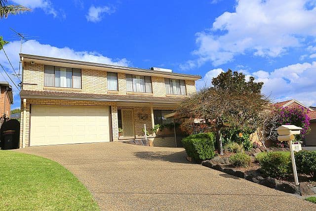 47 Carnavon Crescent, GEORGES HALL NSW 2198, Georges Hall - Image 1