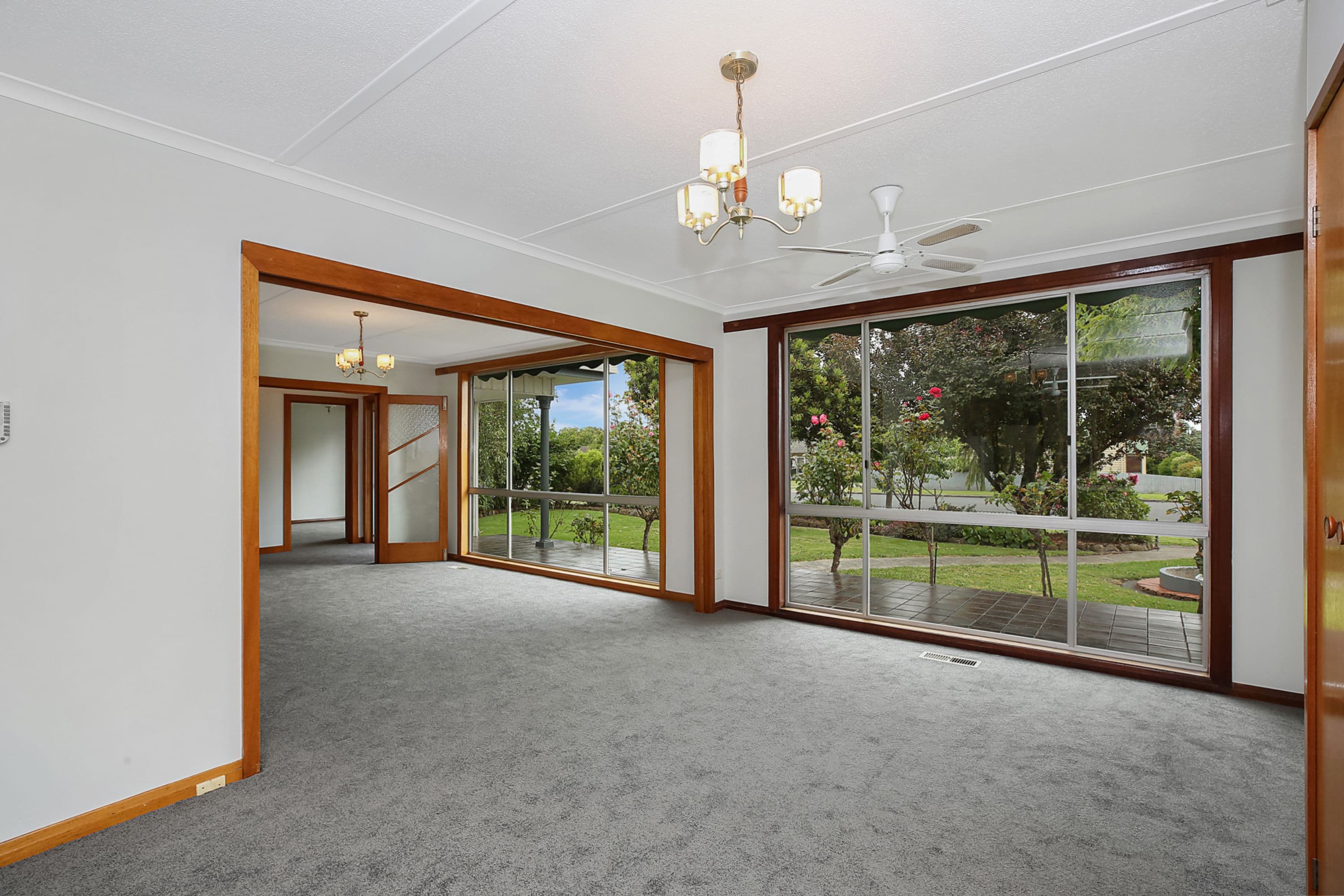 61 Parrott Street, Cobden VIC 3266, Cobden - Thumbnail 3