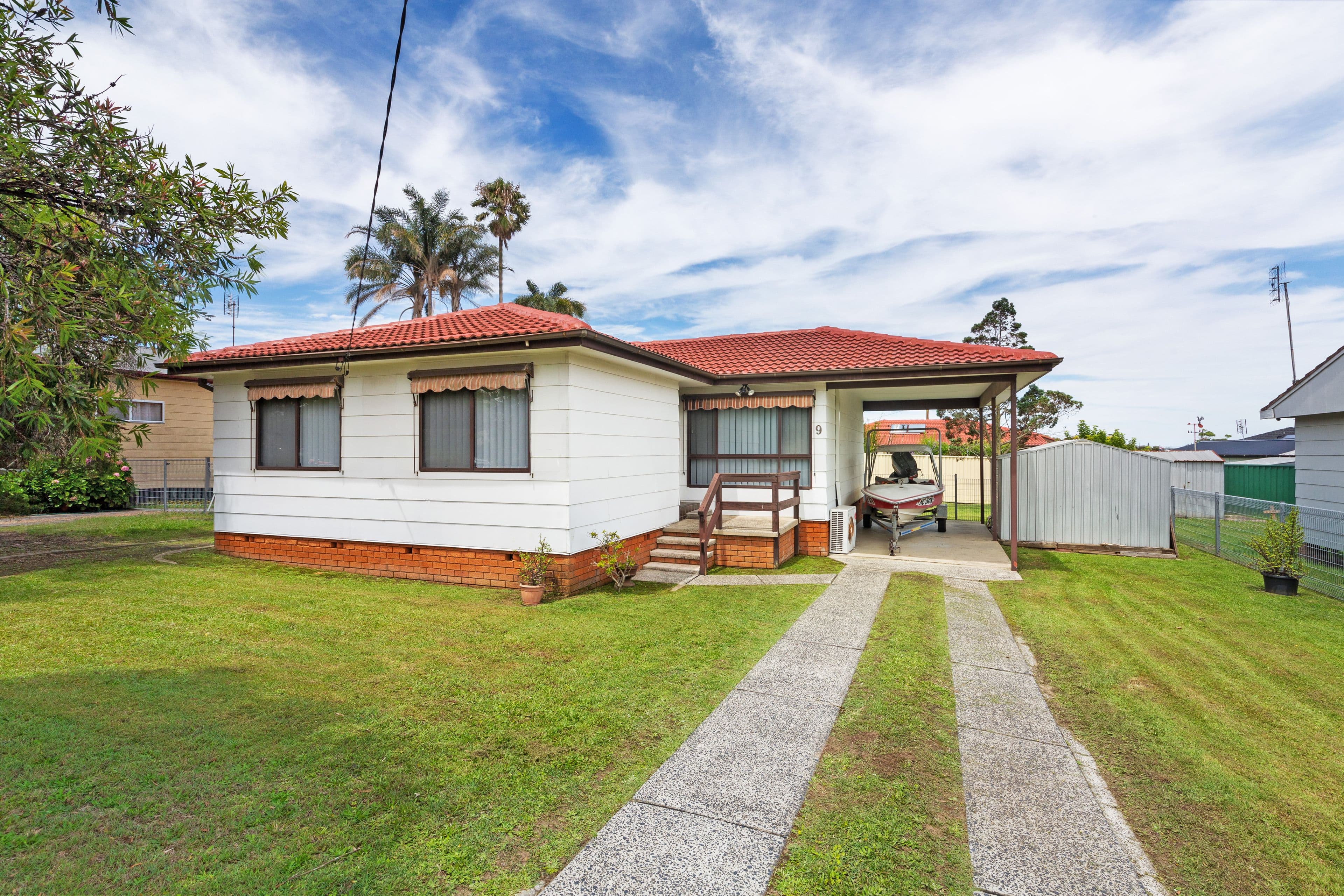 9 Cornwall Avenue, Gorokan NSW 2263, Gorokan - Image 1