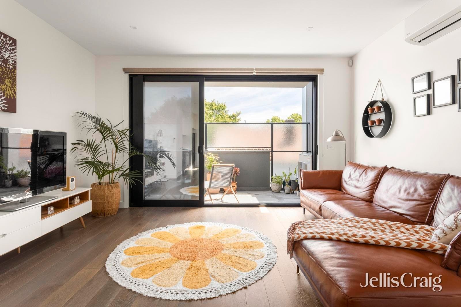 2/125 Grange Road, Fairfield, Fairfield - Thumbnail 2