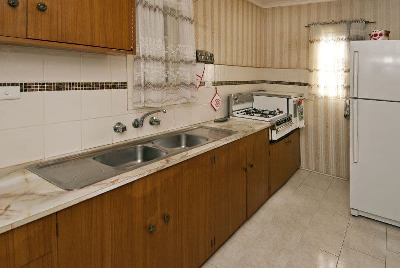 9 Whitelaw Street, RESERVOIR VIC 3073, Reservoir - Thumbnail 4