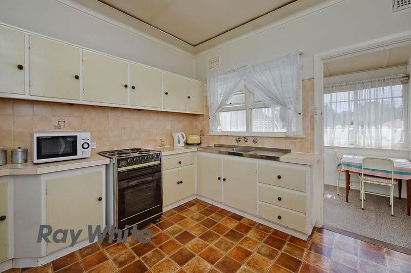 13 Milton Avenue, EASTWOOD NSW 2122, Eastwood - Thumbnail 6