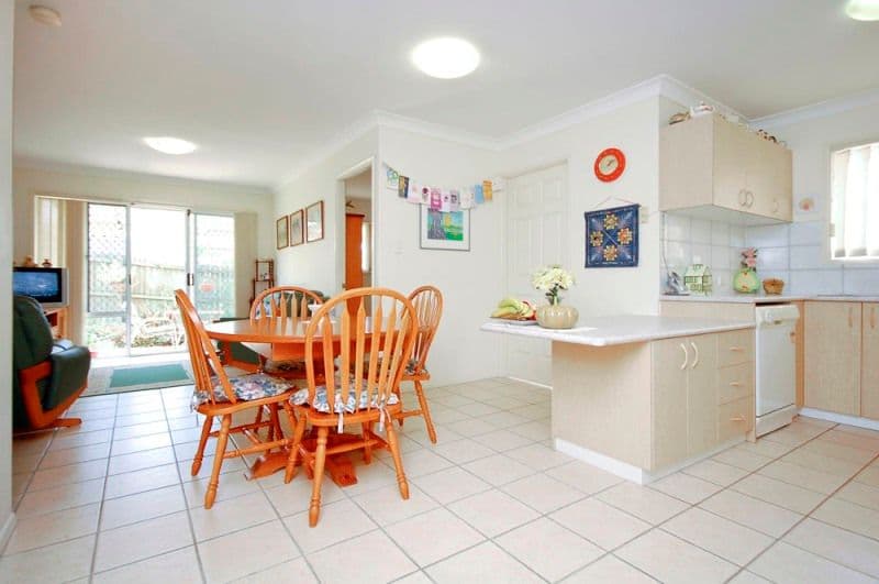 9 Christina Place, BELMONT QLD 4153, Belmont - Thumbnail 3