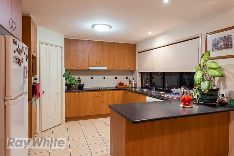 31 Attenborough Circuit, Redland Bay QLD 4165, Redland Bay - Thumbnail 2