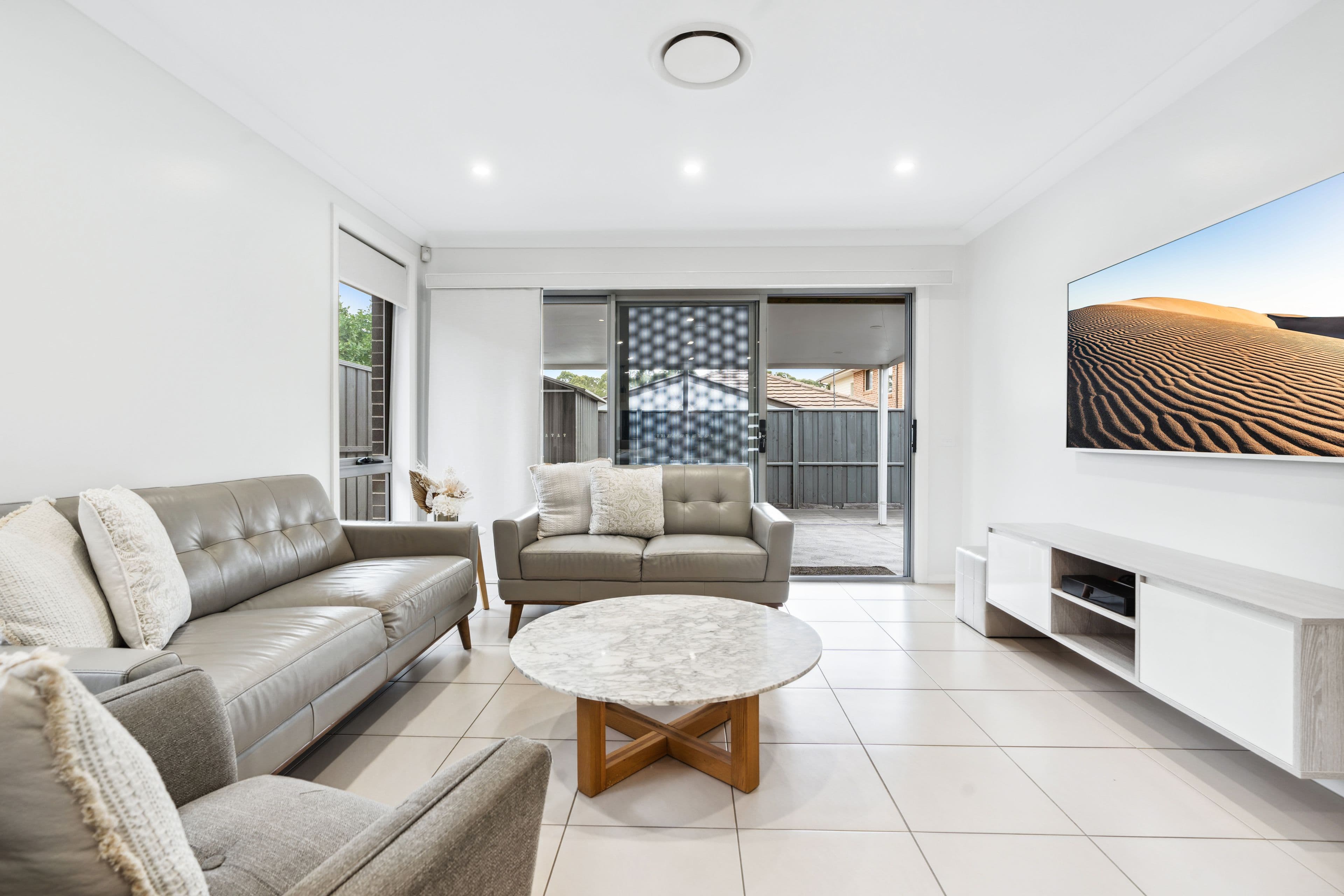 28 Clarence Drive, ELIZABETH HILLS NSW 2171, Elizabeth Hills - Thumbnail 4