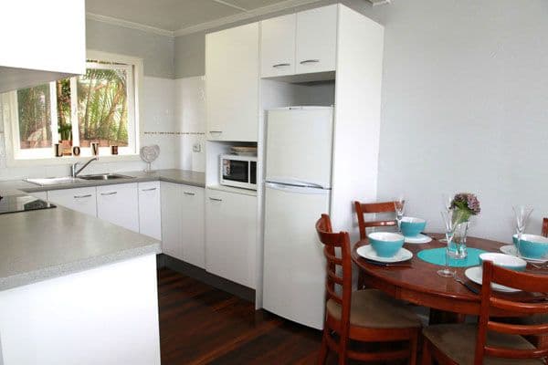 2-4 Coral Street, RAINBOW BAY QLD 4225, Rainbow Bay - Thumbnail 2