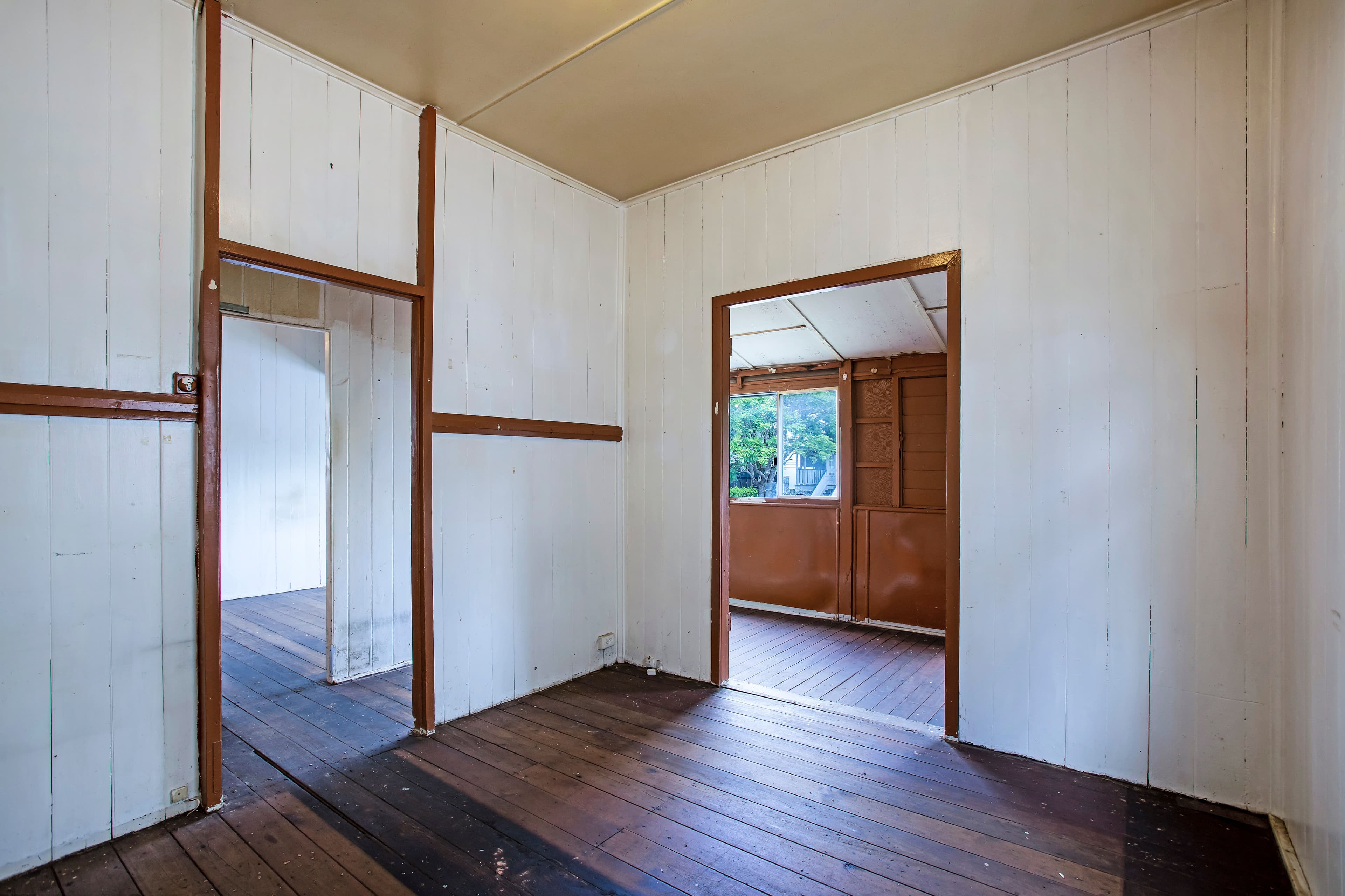 104 Dunellan Street, Greenslopes QLD 4120, Greenslopes - Thumbnail 7