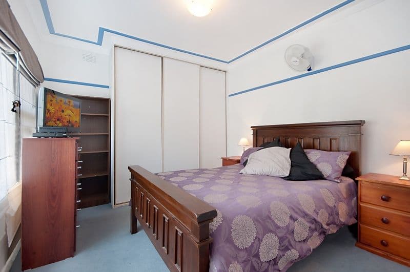 16 Barkly Street, WARRNAMBOOL VIC 3280, Warrnambool - Thumbnail 2