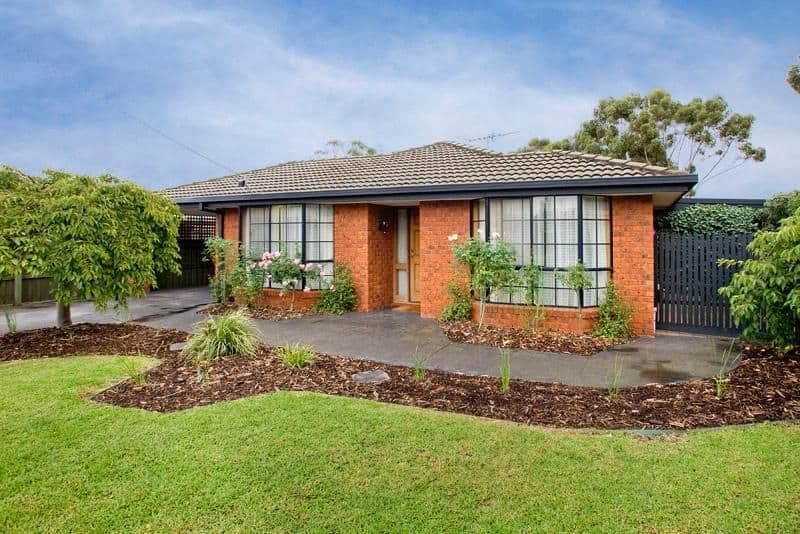 3 Newcomen Court, LARA VIC 3212, Lara - Image 1