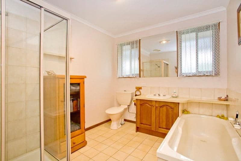 3 Newcomen Court, LARA VIC 3212, Lara - Thumbnail 8
