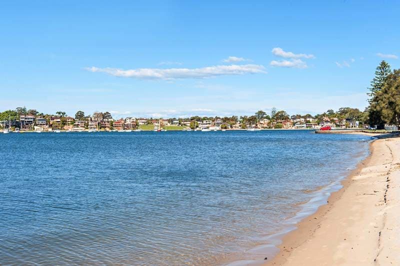 5 Holts Point Place, SYLVANIA NSW 2224, Sylvania - Thumbnail 4