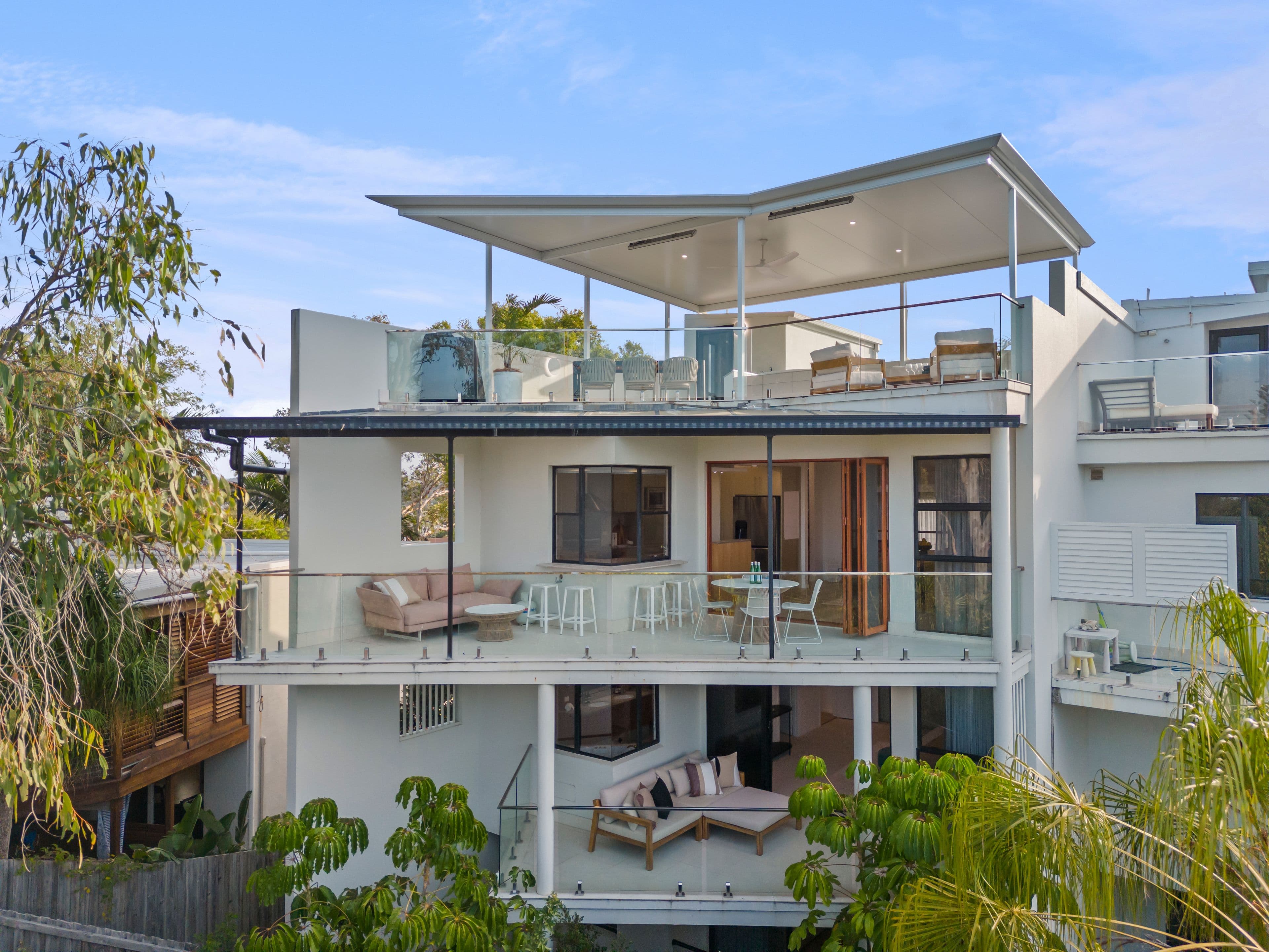 2087 Gold Coast Highway, Miami QLD 4220, Miami - Thumbnail 2