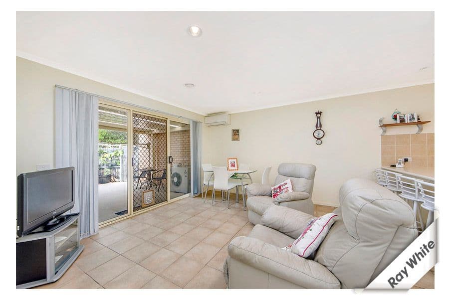 42 Betty Maloney Crescent, Banks ACT 2906, Banks - Thumbnail 2